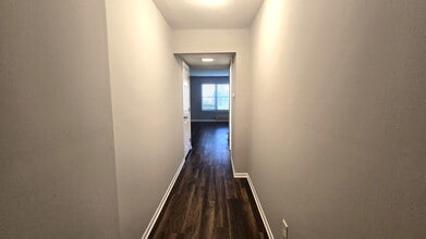 103 Chaucer Rd in Mount Laurel, NJ - Building Photo - Building Photo