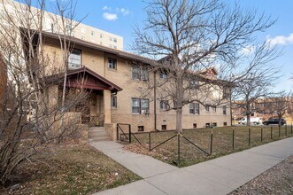 2101 S Josephine St in Denver, CO - Building Photo - Building Photo