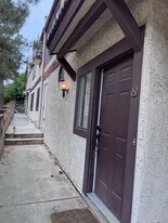 5321 Colodny Dr in Agoura Hills, CA - Building Photo