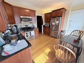 79 College Ave in Somerville, MA - Building Photo