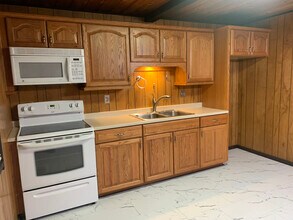 6440 Zircon Dr in Pollock Pines, CA - Building Photo - Building Photo