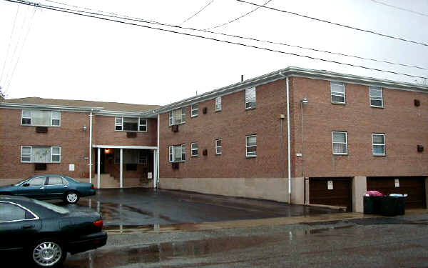 203-207 Atlantic St in Paterson, NJ - Building Photo