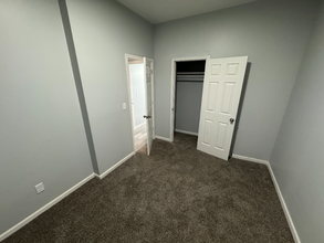 1009 S 11th St in Milwaukee, WI - Building Photo - Building Photo