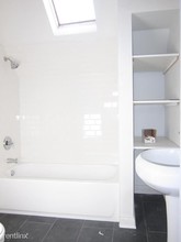 3112 W Diversey Ave-Unit -Unit 2 in Chicago, IL - Building Photo - Building Photo