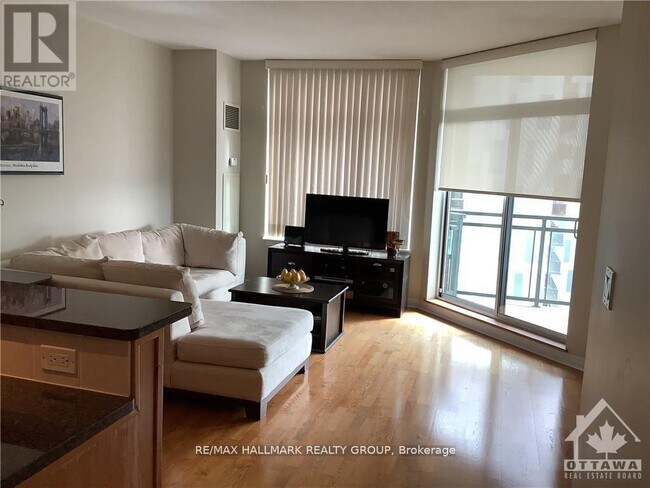 property at 570 Laurier Ave W