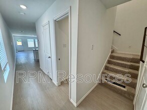 14818 Razorbill Dr in Oklahoma City, OK - Foto de edificio - Building Photo