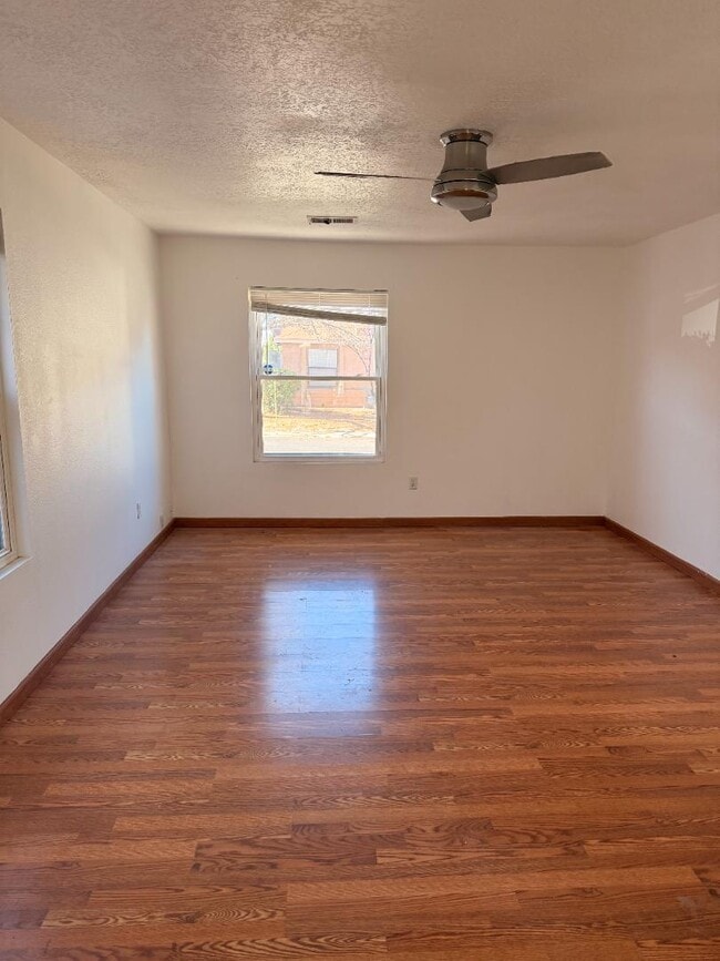 property at 8624 Alta Loma Ln NE