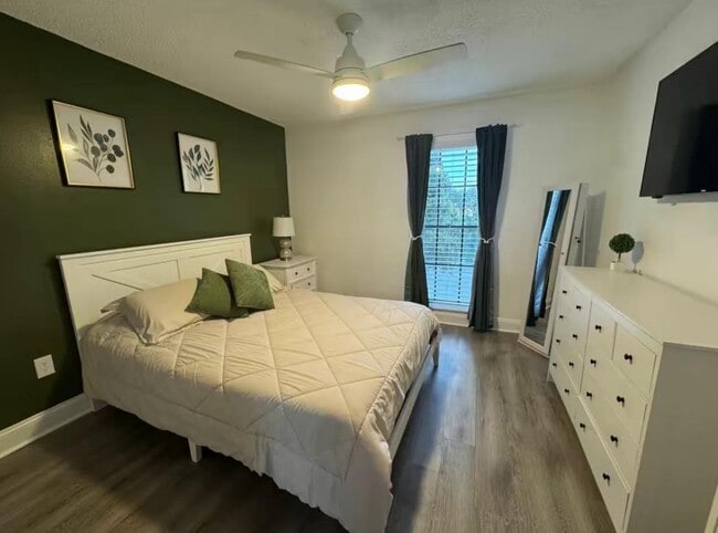 The Park on Waters in Tampa, FL - Foto de edificio - Building Photo