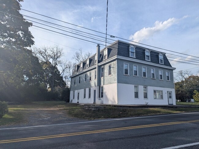 144 N Main St, Unit 2ndFloor East