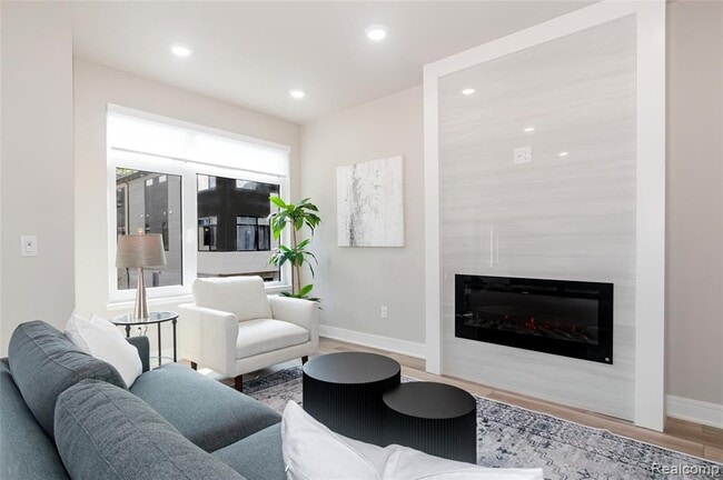 212 Innovation Dr in Dearborn, MI - Building Photo - Building Photo