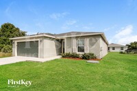 1065 SW Canary Terrace in Port St. Lucie, FL - Building Photo - Building Photo