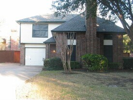 800 Elkhorn Path in Irving, TX - Building Photo