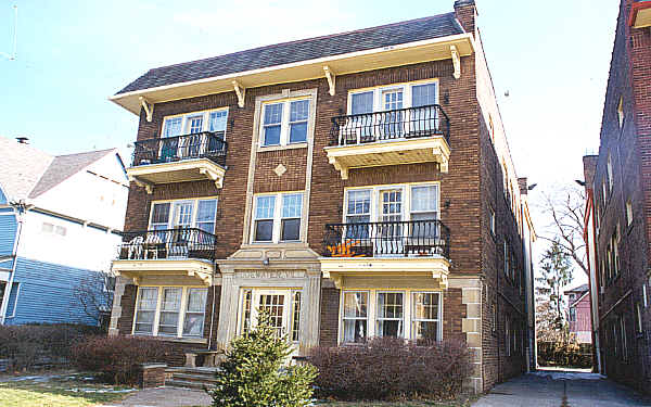 Edgewood Villa Apartments in Cleveland, OH - Foto de edificio