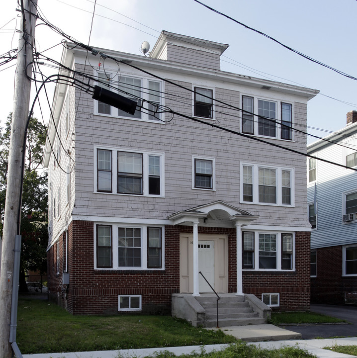 16 Congress Ave in Providence, RI - Building Photo