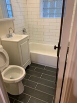 2110 N Saint Louis Ave, Unit 2 in Chicago, IL - Building Photo