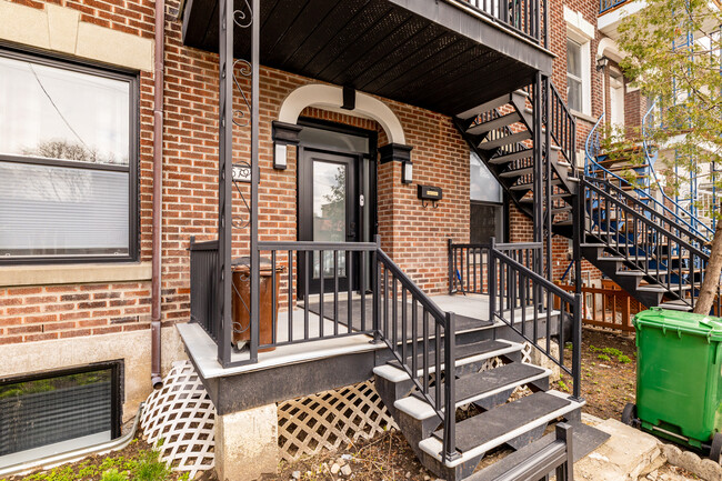5785-5791 Chabot Rue in Montréal, QC - Building Photo - Building Photo
