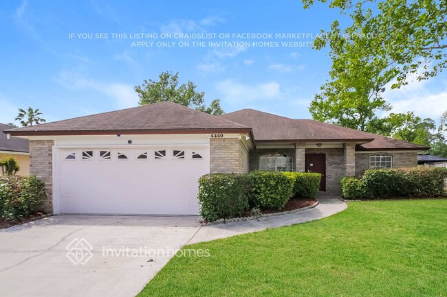 property at 4440 Battlecreek Ct E