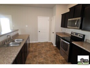 7301 Oliver Loving Dr in Killeen, TX - Building Photo - Building Photo