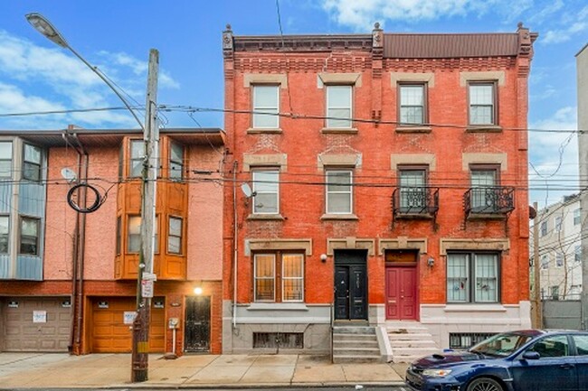property at 2107 N 18th St