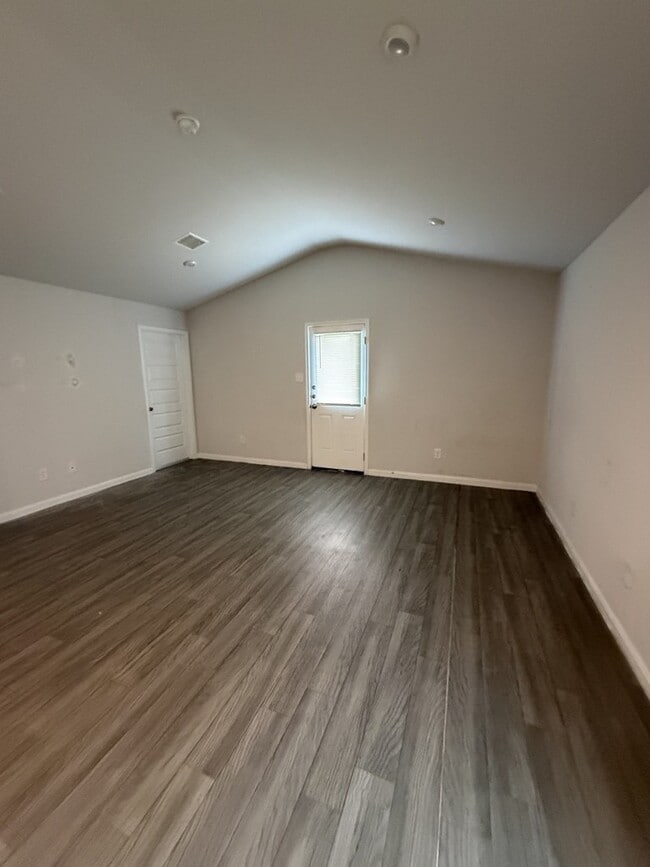 property at 89 Rd 51026
