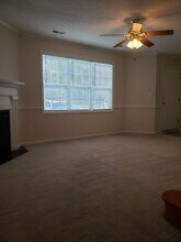 860 Spring Forest Rd in Greenville, NC - Building Photo - Building Photo