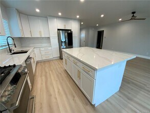 5608 Palos Verdes Blvd in Torrance, CA - Building Photo - Building Photo