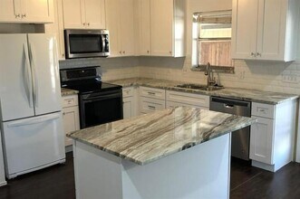 11133 Joymeadow Dr in Dallas, TX - Building Photo - Building Photo