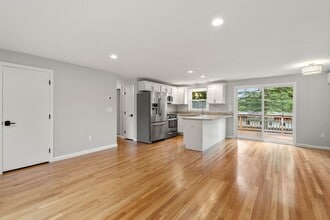 69 Summit Ave in Marlborough, MA - Building Photo - Building Photo