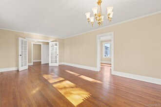 134 Washington Ave in Suffern, NY - Building Photo - Building Photo