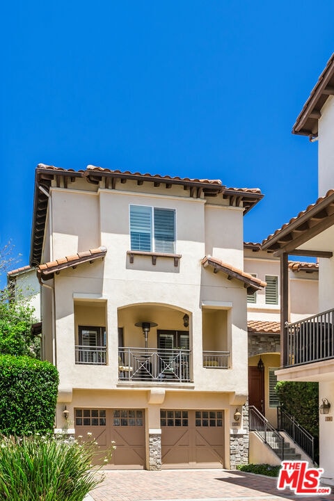 property at 5734 S Celedon Creek