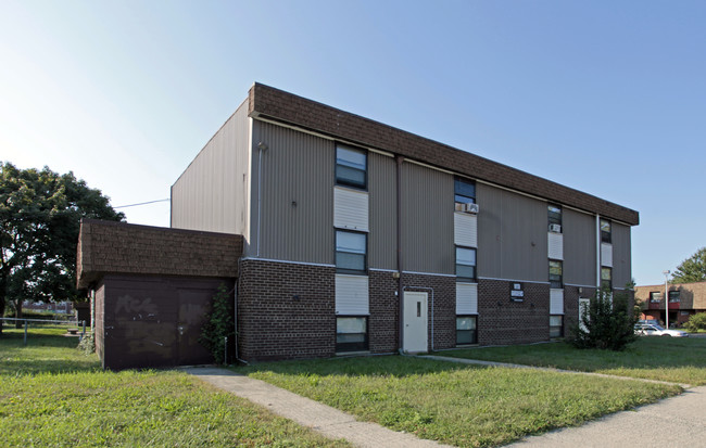 Vita Gardens in Asbury Park, NJ - Foto de edificio - Building Photo