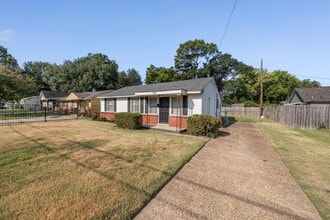 995 Avon Rd in Memphis, TN - Building Photo - Building Photo