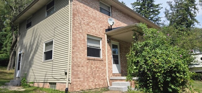 property at 5085-5085 Quincy St NW