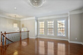 5037 Colchester Ct in Atlanta, GA - Building Photo - Building Photo