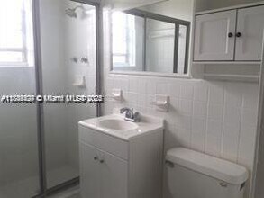 250 S Shore Dr in Miami Beach, FL - Building Photo - Building Photo