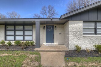 3161 E 38th Pl in Tulsa, OK - Building Photo - Building Photo