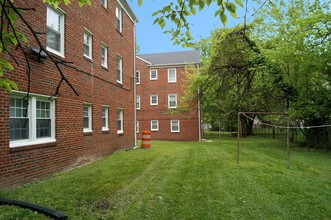 Red Top Flats in Takoma Park, MD - Building Photo - Building Photo