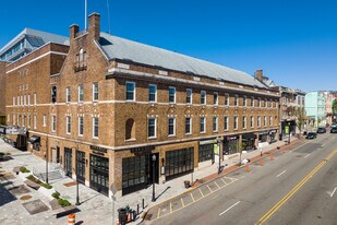 Wellmont III Condominiums in Montclair, NJ - Building Photo