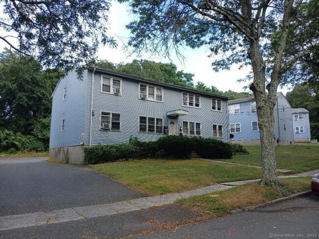 property at 52 Oak Ridge Dr