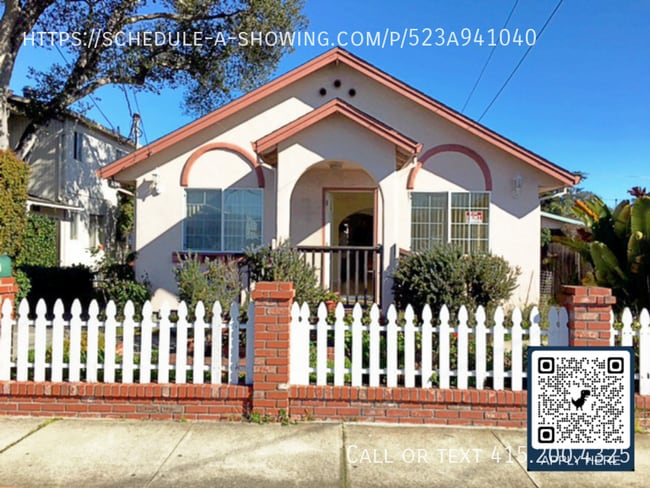 property at 509 Dela Vina Ave