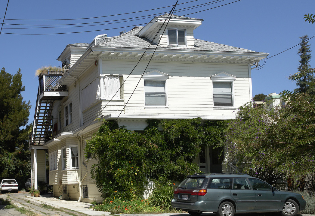 415 Vernon St in Oakland, CA - Foto de edificio