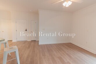 2029 Silvercrest Dr in Myrtle Beach, SC - Foto de edificio - Building Photo