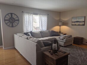 2089 S Deframe St in Lakewood, CO - Building Photo - Building Photo