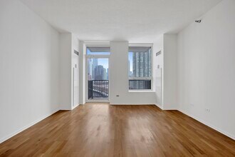 600 N Kingsbury St in Chicago, IL - Building Photo - Building Photo