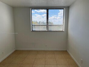 1900 N Congress Ave in West Palm Beach, FL - Building Photo - Building Photo
