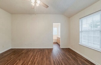 904 Havenbrook Dr in Arlington, TX - Building Photo - Building Photo