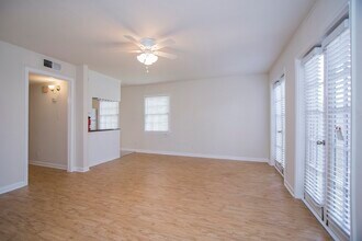 1741 Commonwealth St in Houston, TX - Building Photo - Building Photo