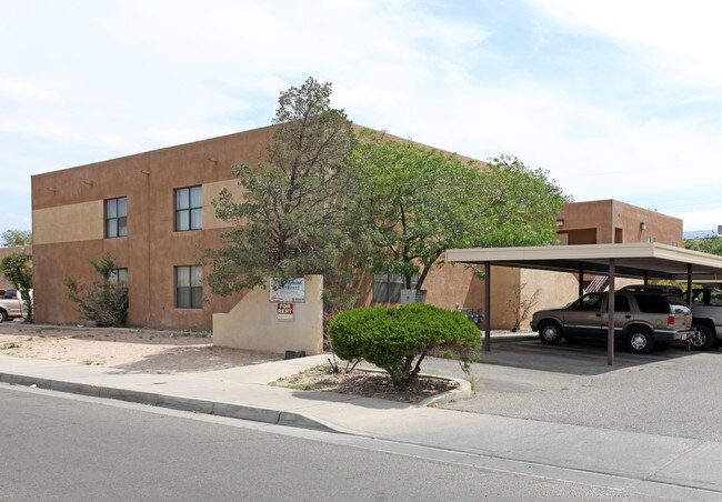 Tennessee Apartments in Albuquerque, NM - Foto de edificio - Building Photo