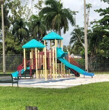 438 NW 84th Terrace in Miami, FL - Building Photo - Building Photo