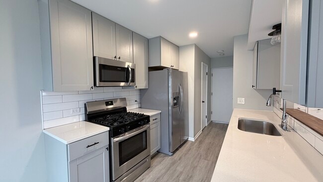 721 Sunfish Pt in Schaumburg, IL - Building Photo - Building Photo